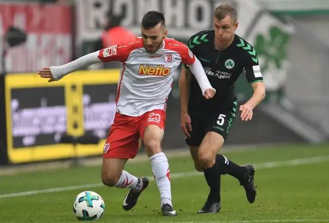 仅仅是由著 仅仅是由著